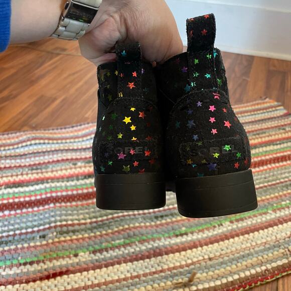Sorel Girl's Emelie Chelsea Booties SZ 4 Black Suede Metallic Stars Rainbow EUC - Picture 5 of 7